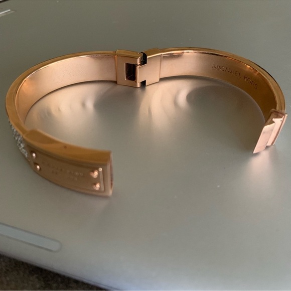 Michael Kors Rose Gold Hinged Braclet - Picture 4 of 4